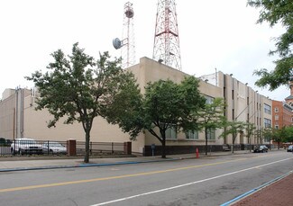 Plus de détails pour 95 N Fitzhugh St, Rochester, NY - Bureau à louer