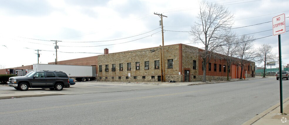 232-238 N Franklintown Rd, Baltimore, MD à louer - Photo principale – Image 1 sur 4