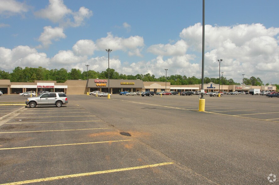 781-795 Memorial Blvd, Picayune, MS à vendre - Photo principale – Image 1 sur 6