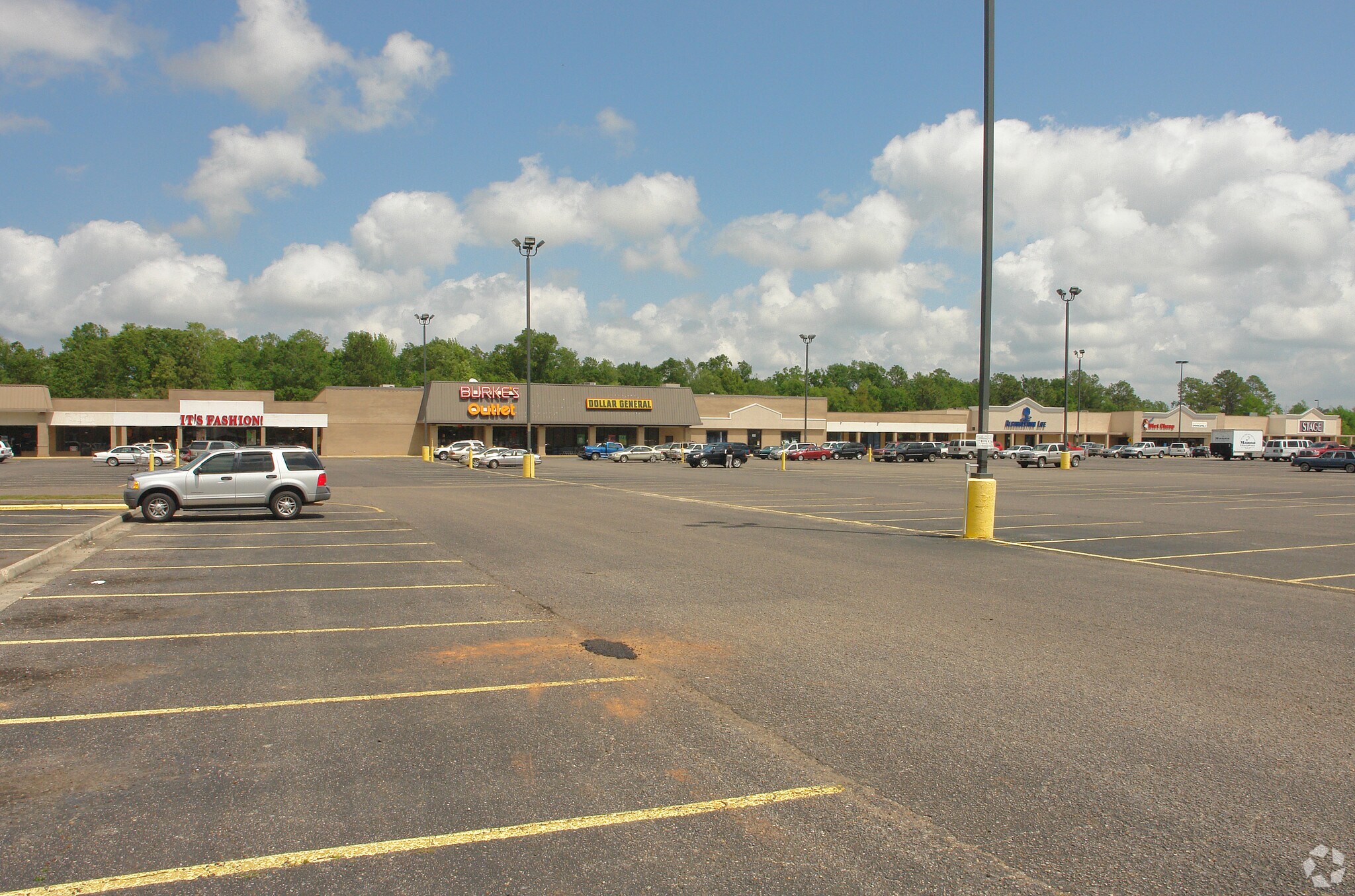 781-795 Memorial Blvd, Picayune, MS à vendre Photo principale– Image 1 sur 7