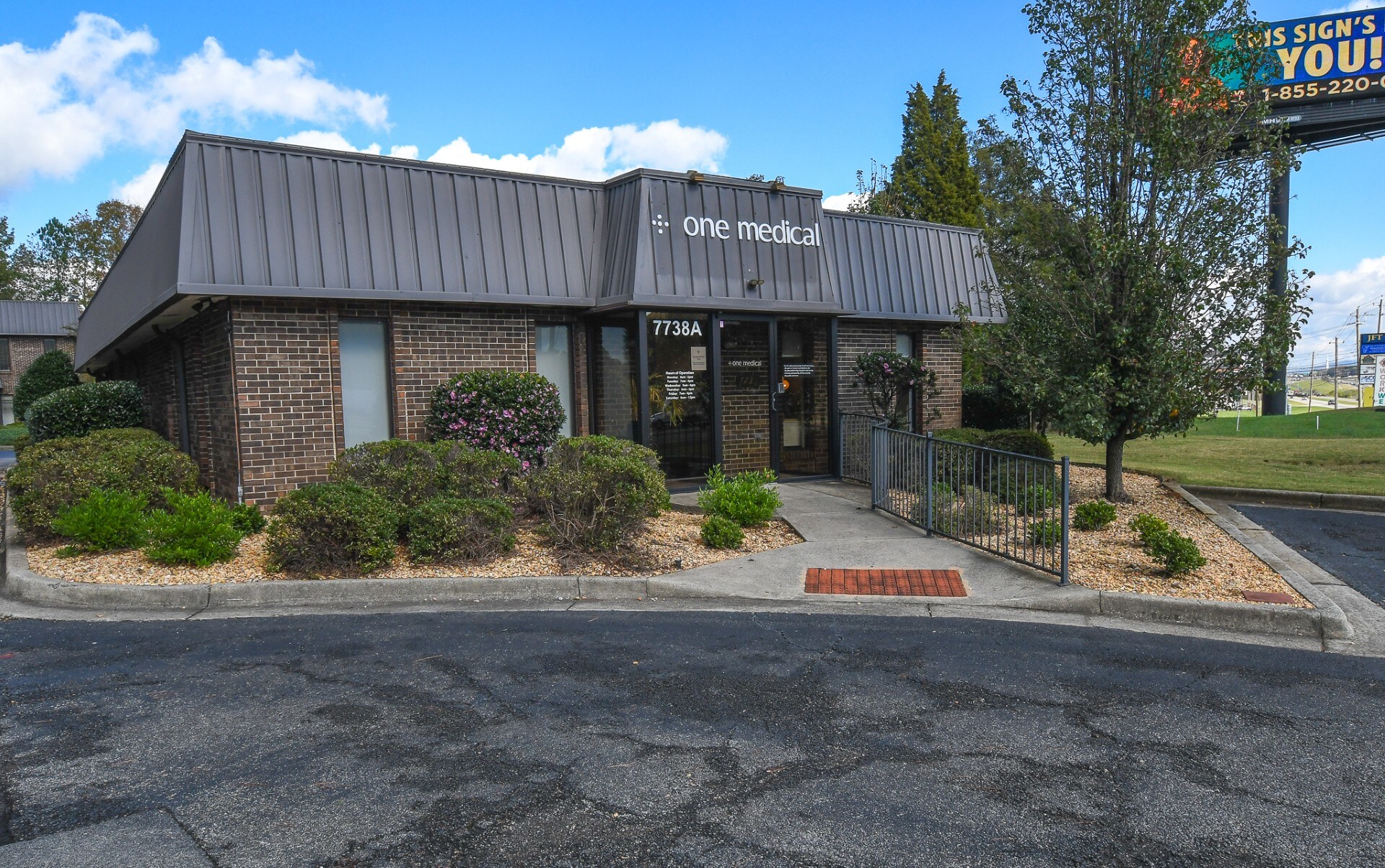 7738 Madison Blvd, Huntsville, AL à louer Photo principale– Image 1 sur 4