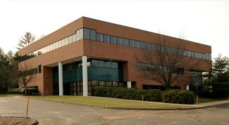 Plus de détails pour 175 Paramount Dr, Raynham, MA - Bureau à vendre