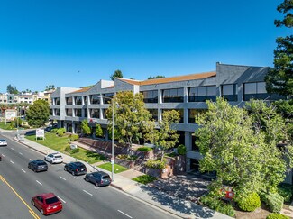 Plus de détails pour 20700 Ventura Blvd, Woodland Hills, CA - Bureau à louer