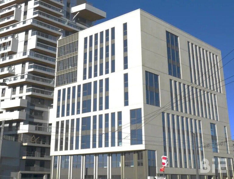 71 Rue Carle Vernet, Bordeaux à louer - Photo de l’immeuble – Image 1 sur 9