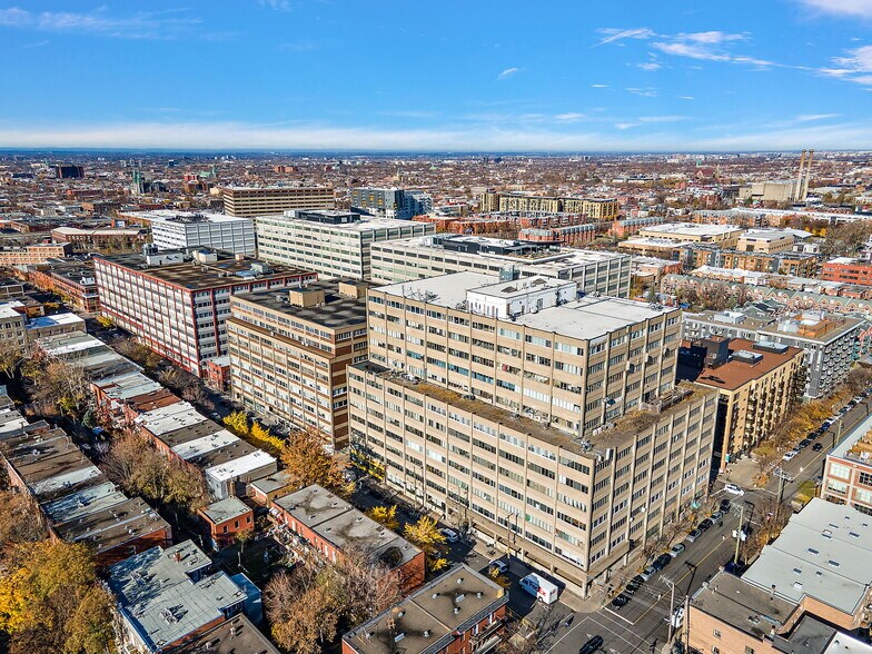 5333-5335 Av Casgrain, Montréal, QC à louer - Photo de l’immeuble – Image 3 sur 6