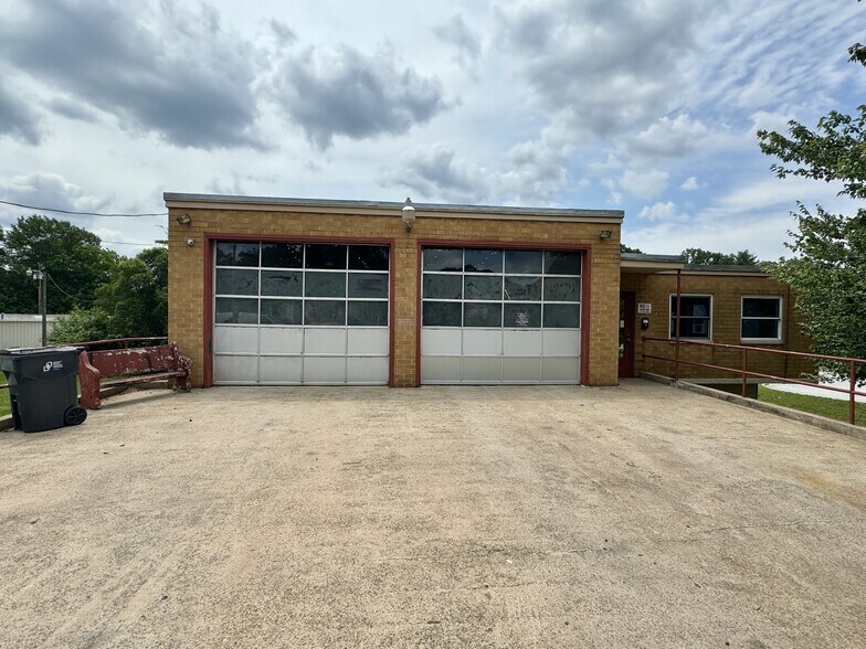 86 Allen St, Greenville, SC à louer - Photo de l’immeuble – Image 2 sur 8