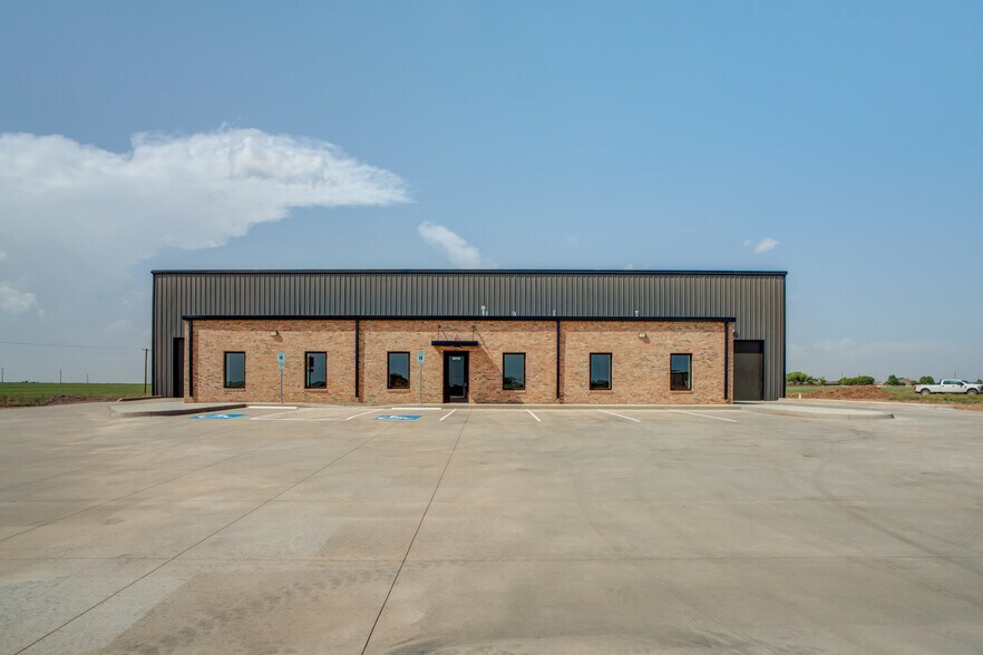 9014 County Road 6820, Lubbock, TX à vendre - Photo de l’immeuble – Image 1 sur 25