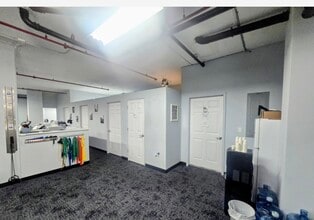 30-63 31st St, Astoria, NY à louer Photo intérieure– Image 2 sur 3