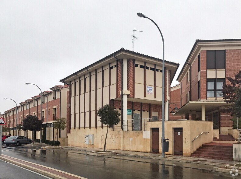 Camino de los Escobares, 48, La Lastrilla, Segovia à louer - Photo de l’immeuble – Image 3 sur 4
