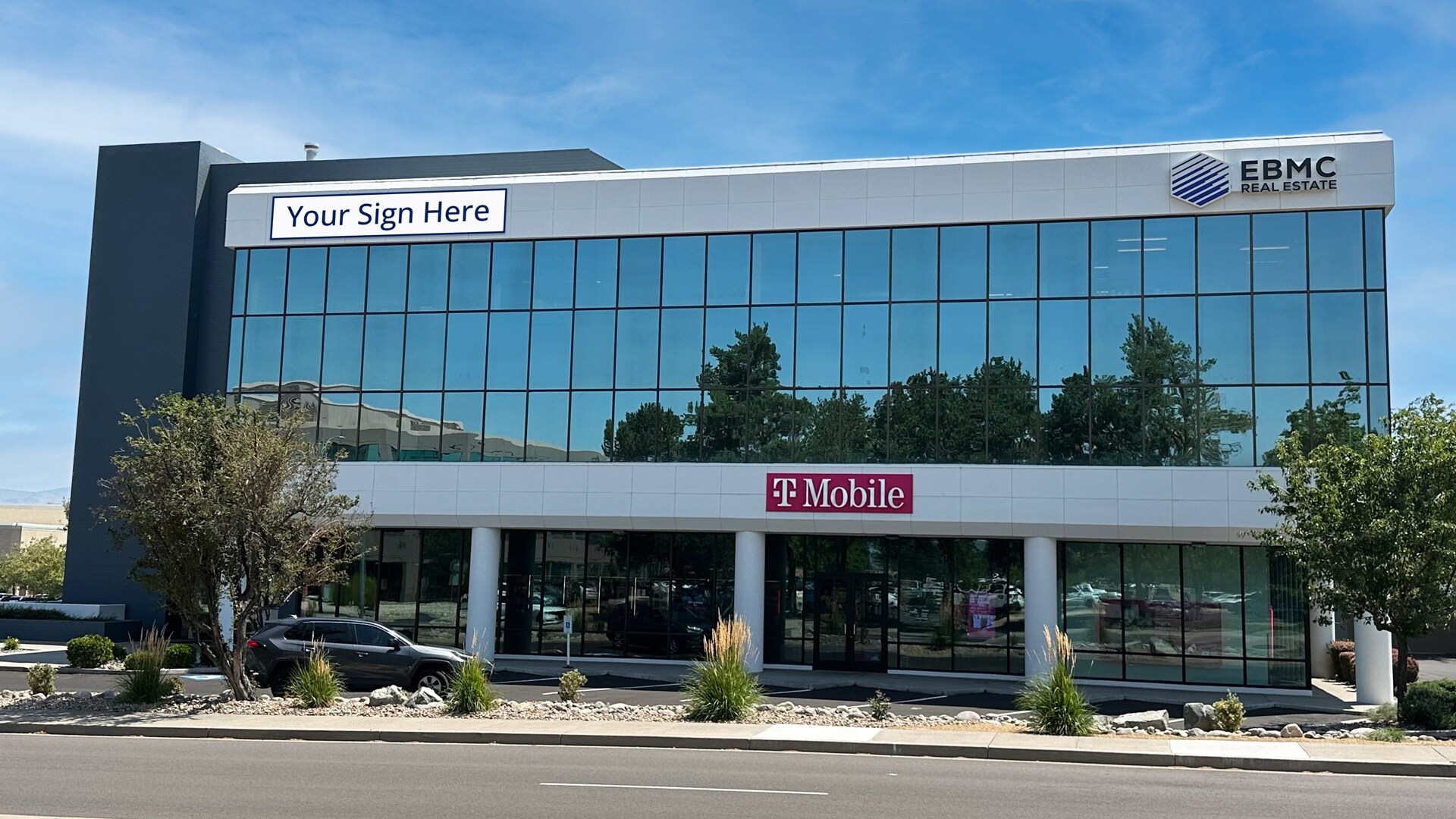5011 Meadowood Mall Cir, Reno, NV à louer Photo de l’immeuble– Image 1 sur 7