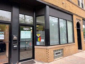 Plus de détails pour 2121-2125 W Irving Park Rd, Chicago, IL - Local commercial à louer