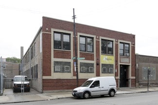 Plus de détails pour 3735 W Belmont Ave, Chicago, IL - Local d'activités à louer
