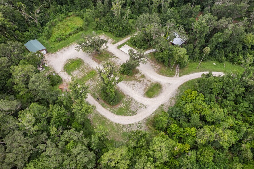 6440 Cedar Ln, Brooksville, FL à vendre - Aérien – Image 1 sur 92
