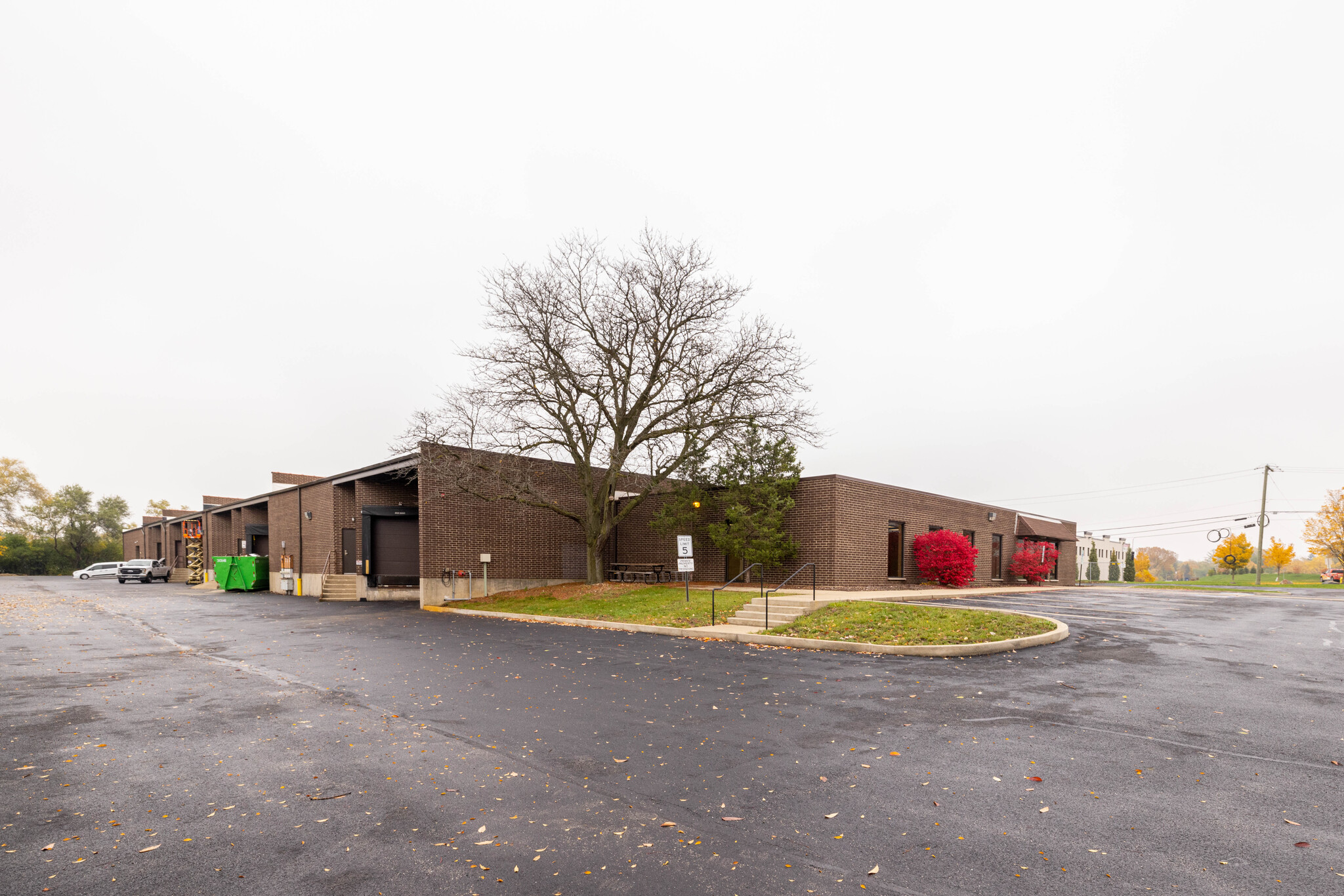 2302-2320 Wisconsin St, Downers Grove, IL à louer Photo de l’immeuble– Image 1 sur 15