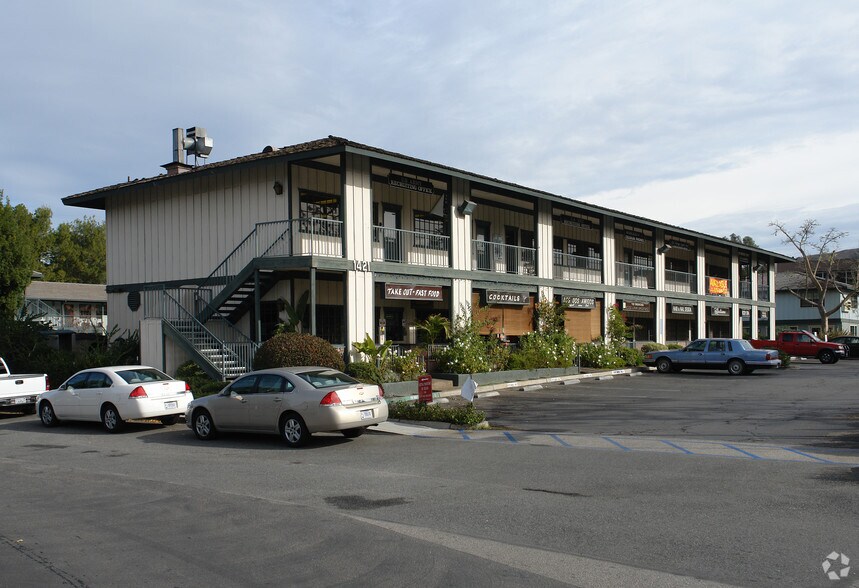1421 E Thousand Oaks Blvd, Thousand Oaks, CA à louer - Photo de l’immeuble – Image 2 sur 3