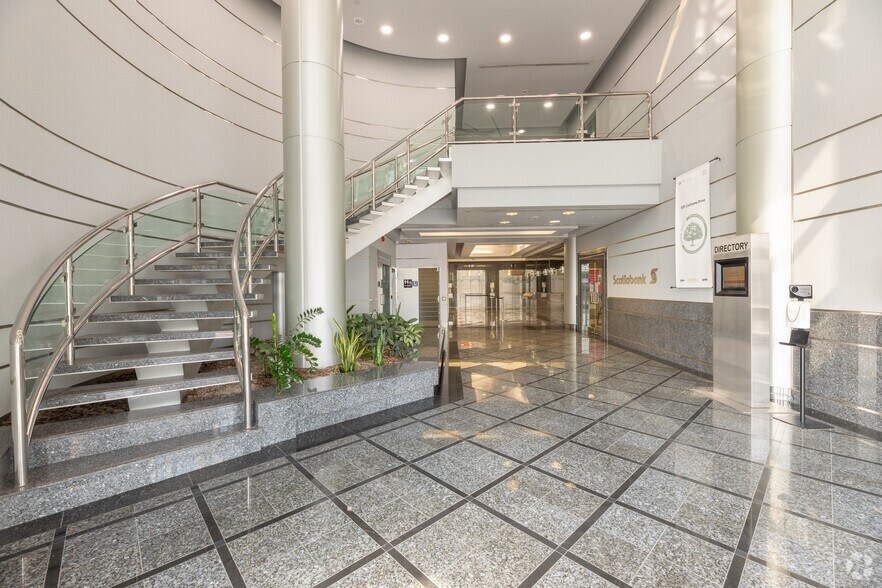 625 Cochrane Dr, Markham, ON à louer - Hall d’entrée – Image 3 sur 28