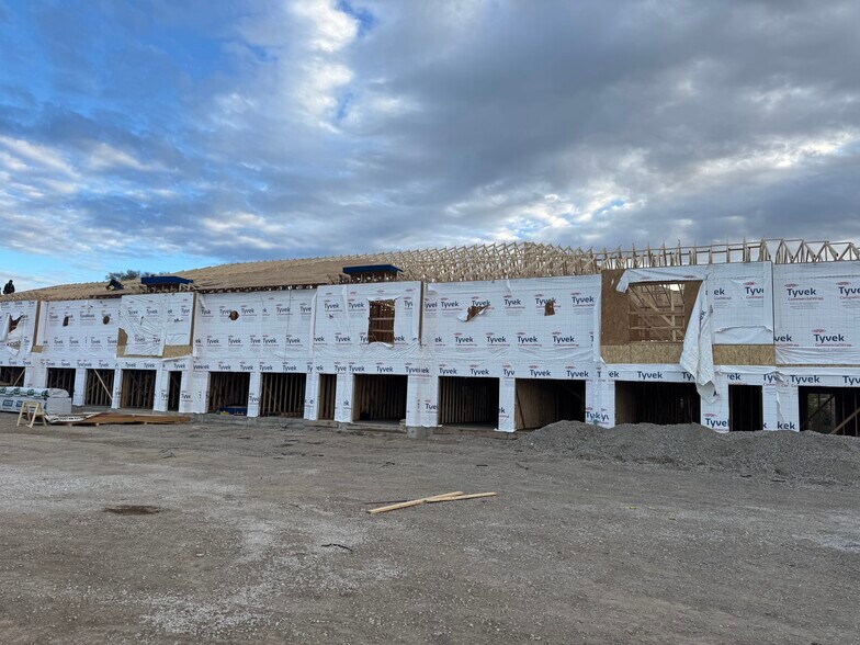 108 th St & Oklahoma Ave ,, West Allis, WI à vendre - Photo de l’immeuble – Image 2 sur 6