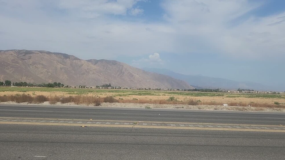 N. Sanderson Ave, San Jacinto, CA à vendre - Vidéo sur l’annonce professionnelle – Image 2 sur 5