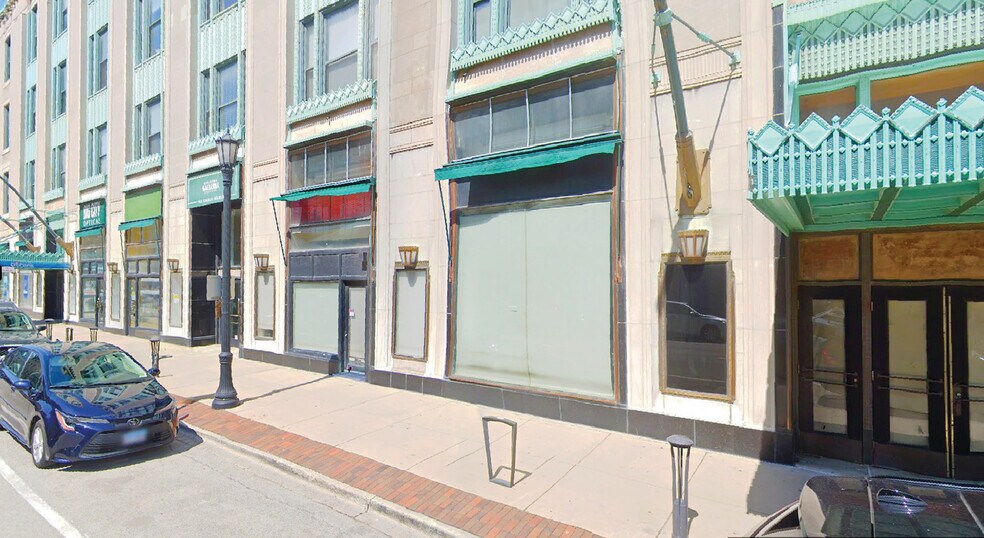 1702 Sherman Ave, Evanston, IL à louer - Photo de l’immeuble – Image 2 sur 16