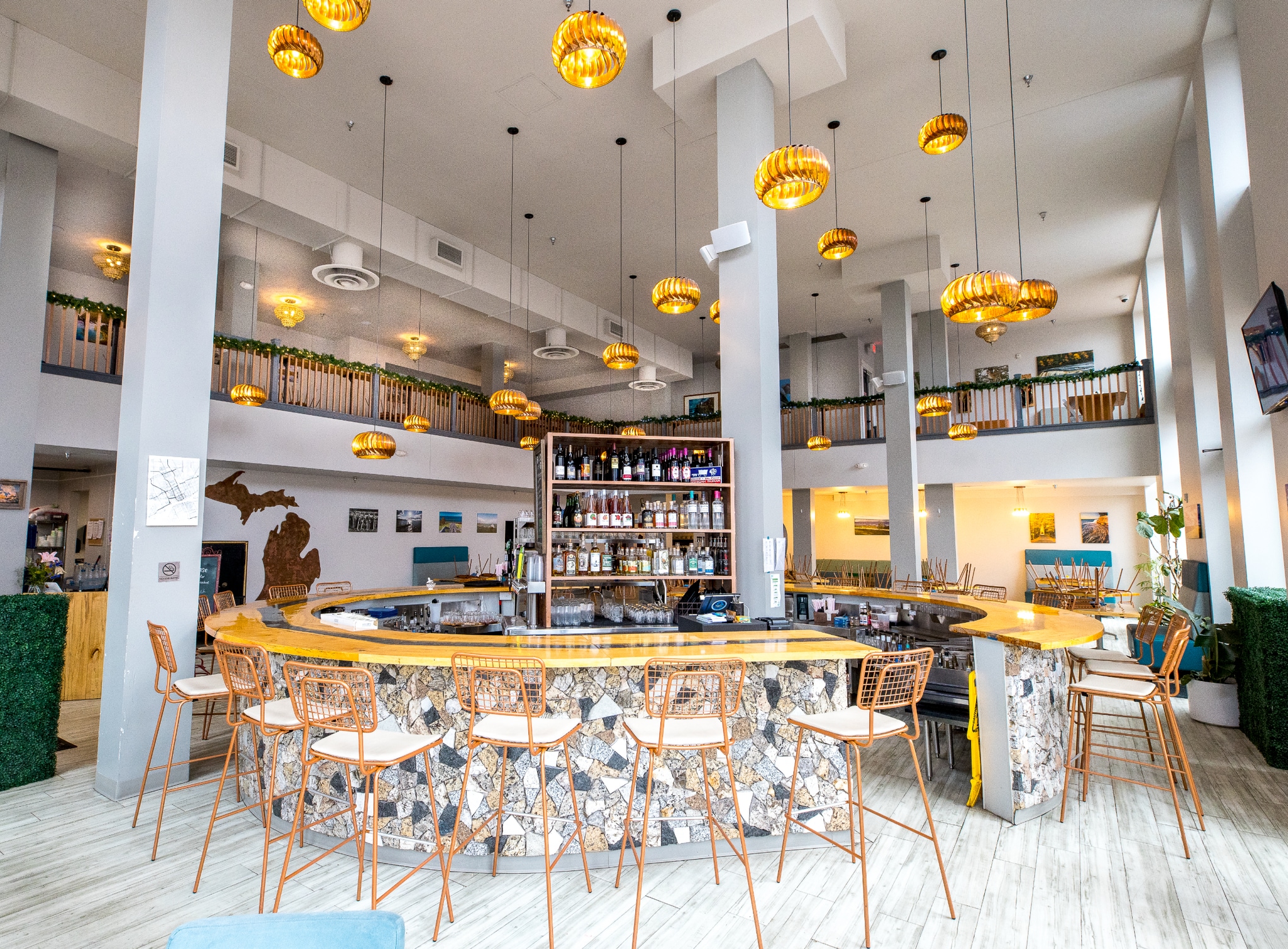 213 Center Ave, Bay City, MI à louer Photo intérieure– Image 1 sur 2