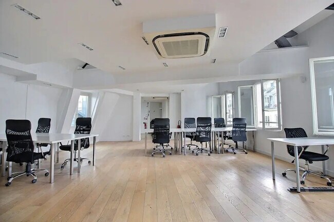 Plus de détails pour 16 Rue Du Faubourg Montmartre, Paris - Coworking à louer