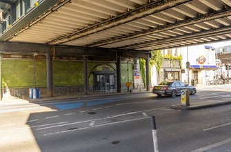 210 Balham High Rd, Londres à louer Photo de l’immeuble– Image 1 sur 2