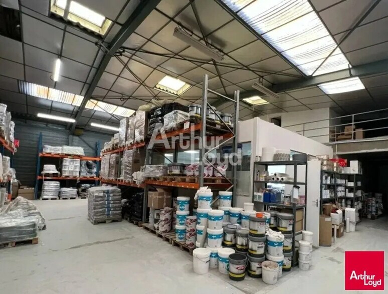 Local d'activités dans Cesson-Sévigné à vendre - Photo intérieure – Image 3 sur 3
