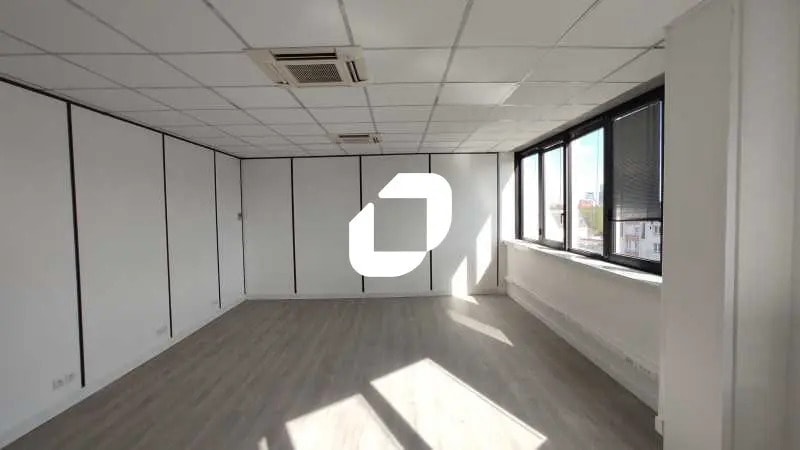 Bureau dans Le Kremlin-Bicêtre à louer Photo intérieure– Image 1 sur 9