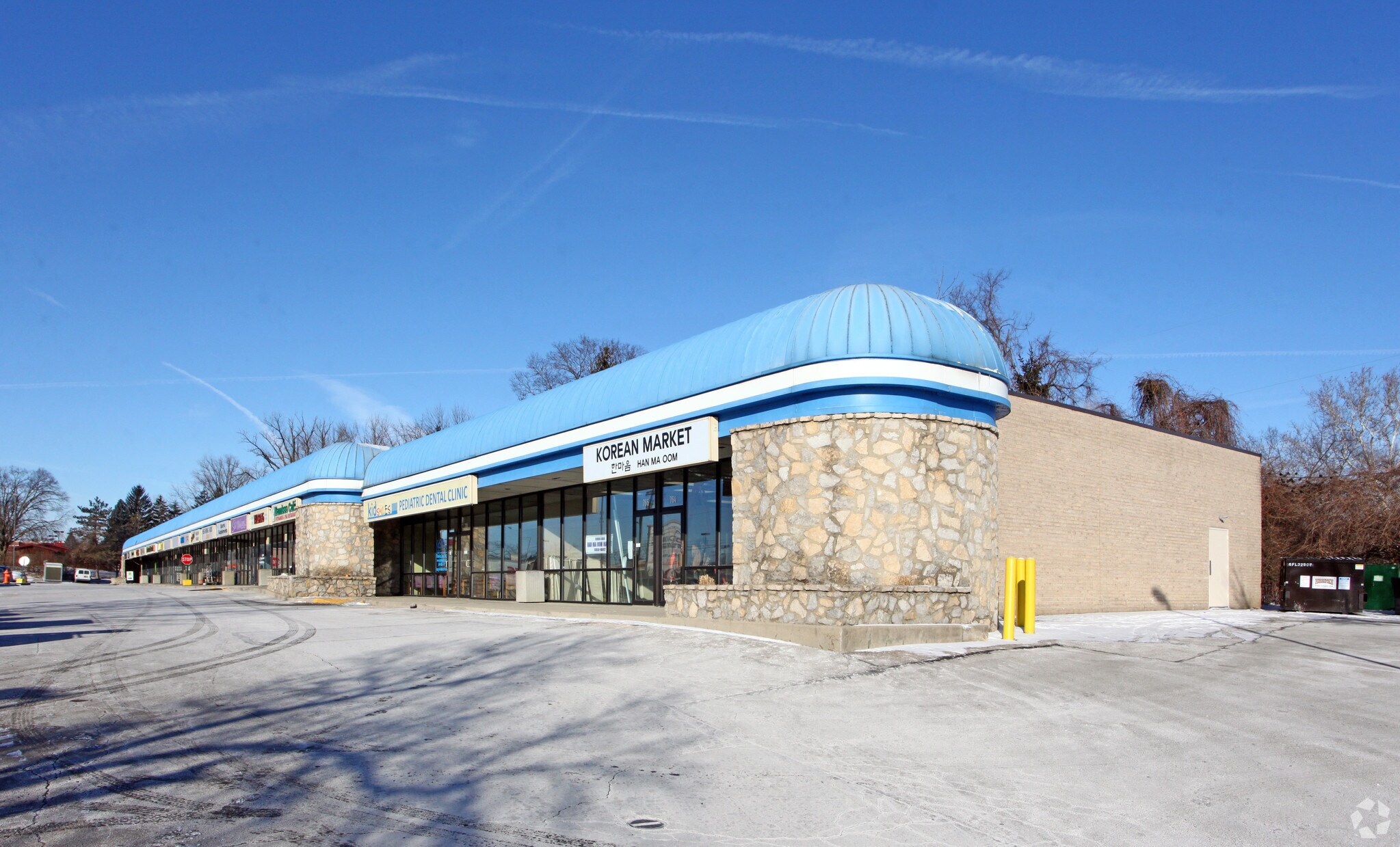 770-816 Bethel Rd, Columbus, OH à louer Photo principale– Image 1 sur 7