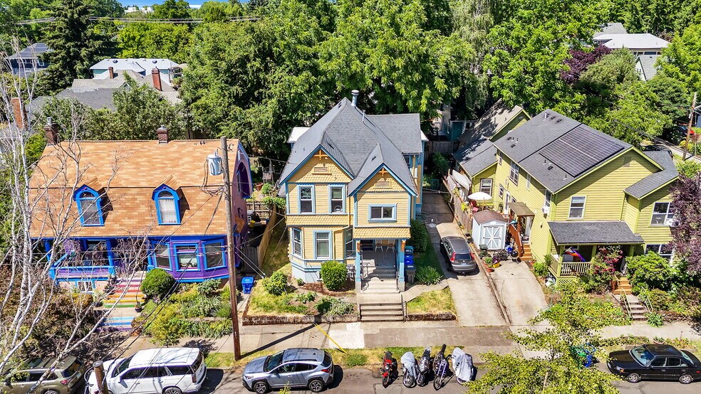 1925 SE Alder St, Portland, OR à vendre - Photo de l’immeuble – Image 3 sur 13