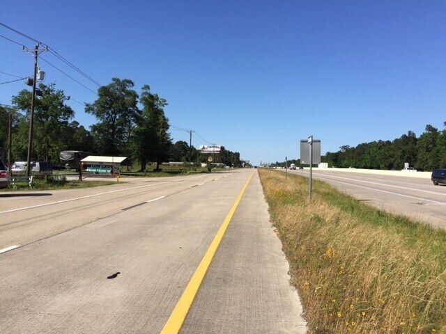 18496 US Highway 59, New Caney, TX à vendre - Photo de l’immeuble – Image 3 sur 14