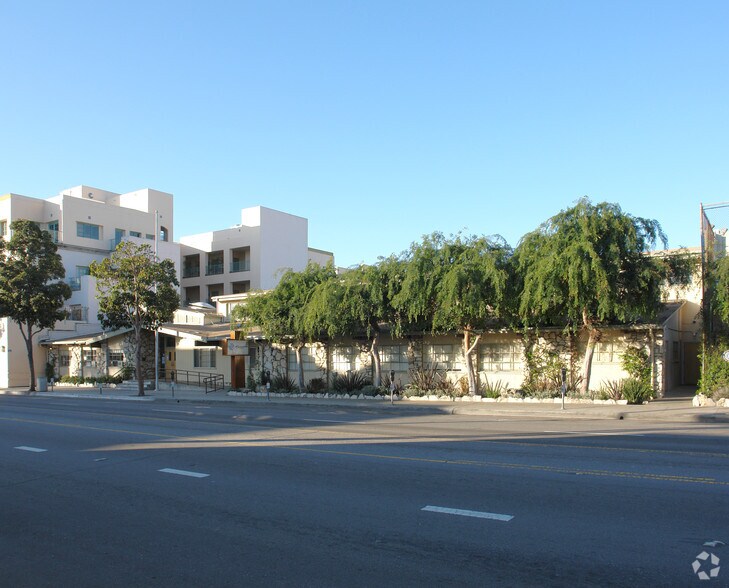 1238 Lincoln Blvd, Santa Monica, CA à vendre - Photo principale – Image 1 sur 2