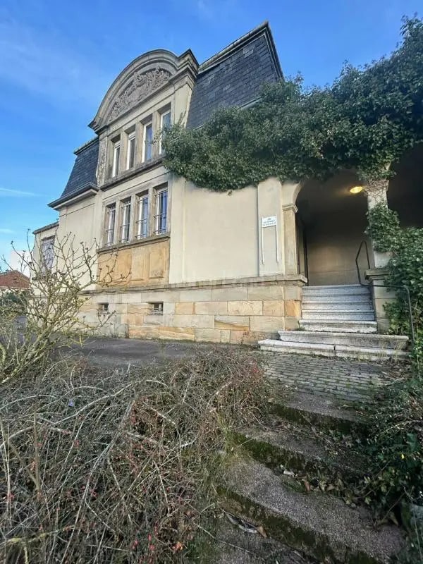 Local d'activités dans Freyming-Merlebach à vendre Photo de l’immeuble– Image 1 sur 14