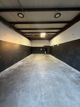 2345 Dalworth St, Grand Prairie, TX à louer Photo intérieure– Image 1 sur 3