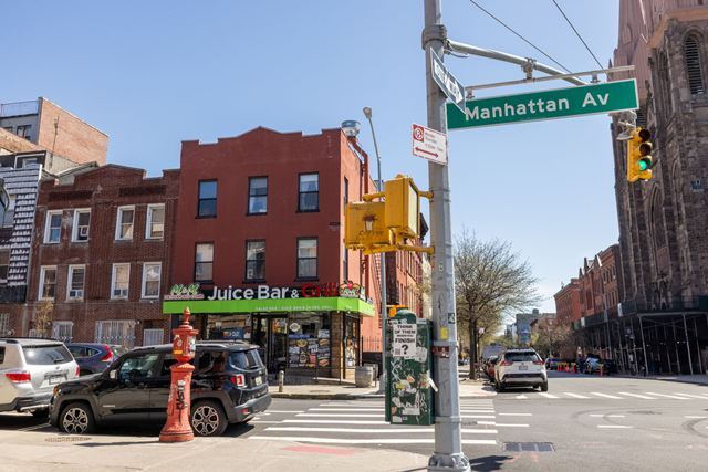 134 Manhattan Ave, Brooklyn, NY à vendre - Photo de l’immeuble – Image 1 sur 22
