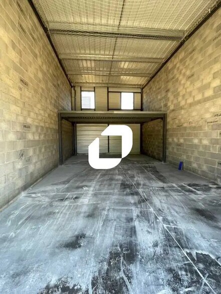 Local d'activités dans Bassens à vendre - Photo de l’immeuble – Image 2 sur 11