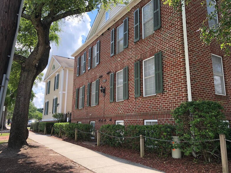 214 Red Cross St, Wilmington, NC à louer - Photo de l’immeuble – Image 2 sur 45