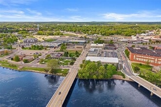 361 W Grand Ave, Wisconsin Rapids, WI - VUE AÉRIENNE  vue de carte