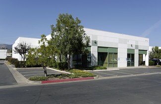 Plus de détails pour 570 Central Ave, Lake Elsinore, CA - Industriel/Logistique à vendre