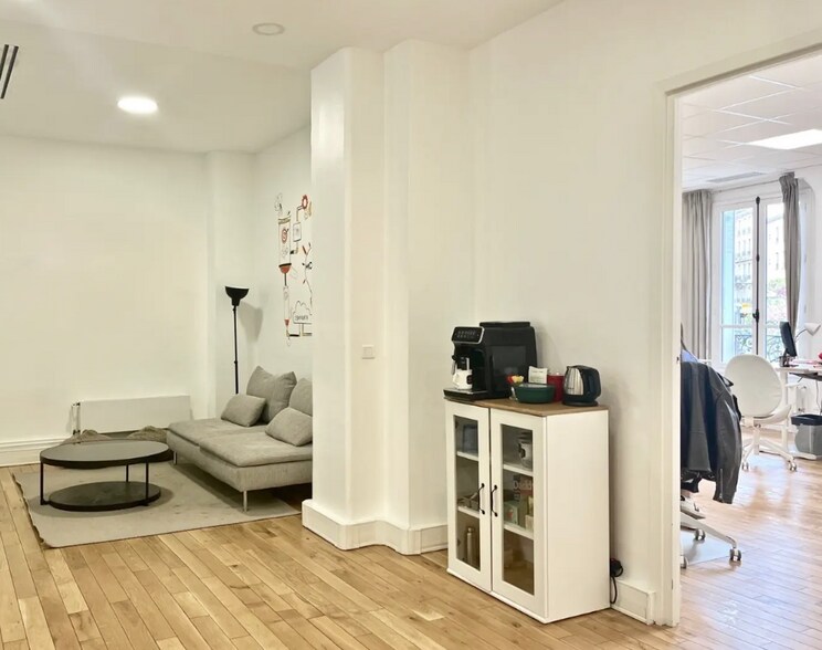 Bureau dans Paris à louer - Photo intérieure – Image 3 sur 3
