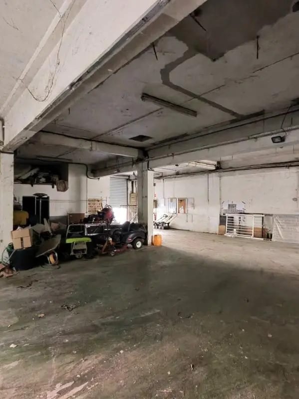 Industriel/Logistique dans Marseille à vendre Photo intérieure– Image 1 sur 7