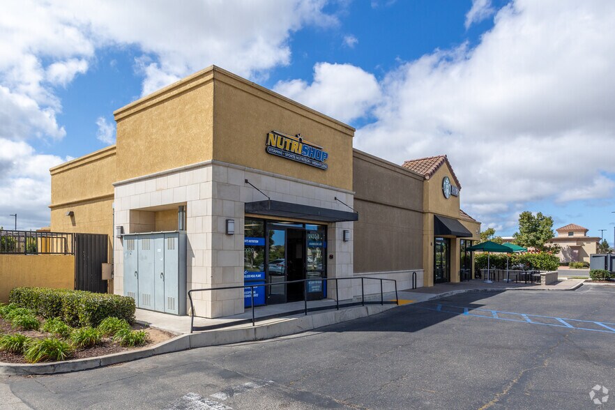 2440 S Broadway, Santa Maria, CA à louer - Photo de l’immeuble – Image 2 sur 3