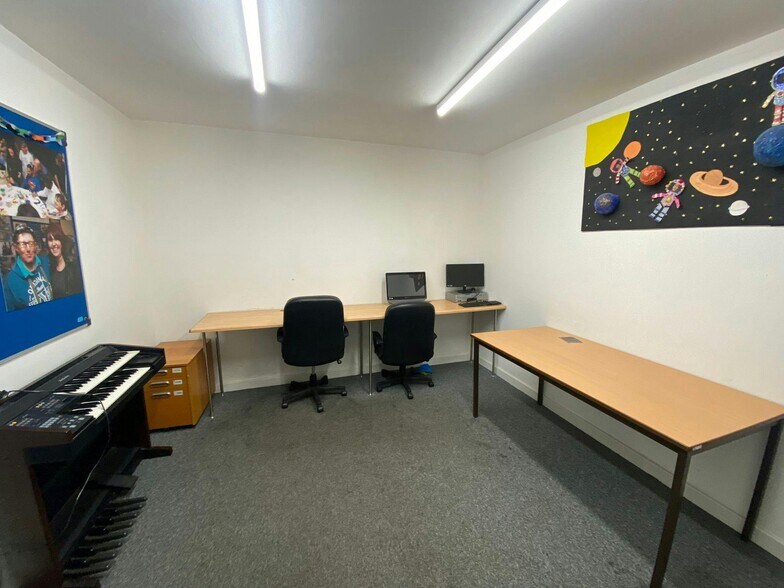 Berking Ave, Leeds à louer - Photo de l’immeuble – Image 3 sur 12