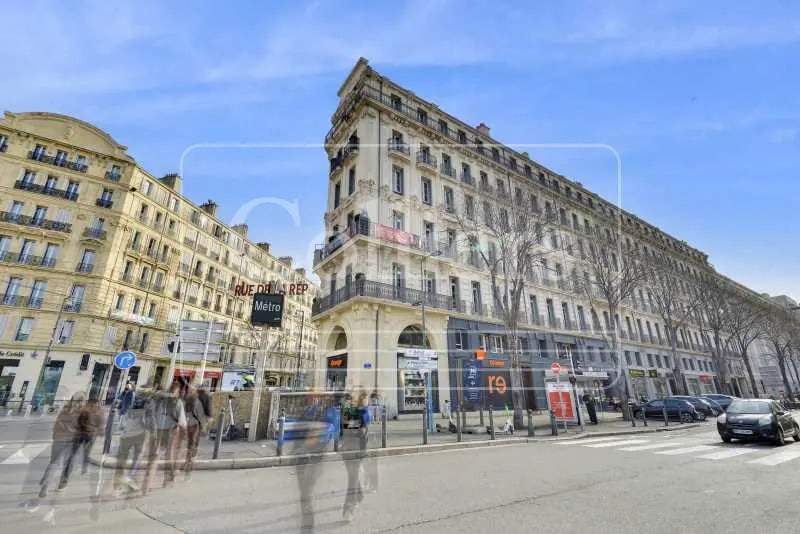 Bureau dans Marseille à louer Photo de l’immeuble– Image 1 sur 14