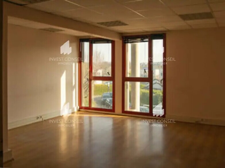 2 Allée De La Gare, Bouffémont à louer - Photo intérieure – Image 3 sur 6