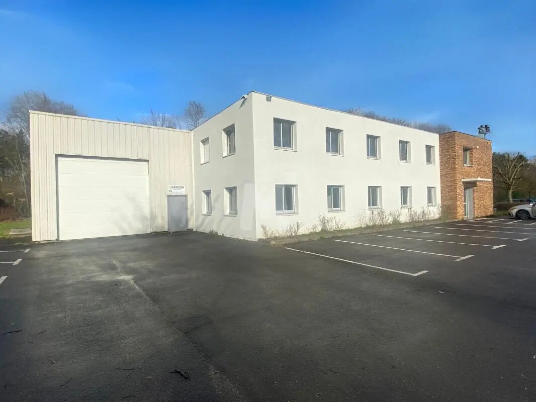 Bureau dans Bondoufle à louer Photo de l’immeuble– Image 1 sur 9