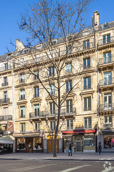 32 Bis Boulevard Haussmann, Paris à louer - Photo de l’immeuble – Image 2 sur 3