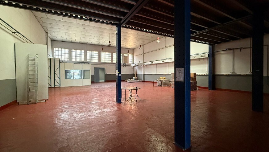 Industriel/Logistique dans Santa Coloma de Cervelló, Barcelona à vendre Photo intérieure– Image 1 sur 24