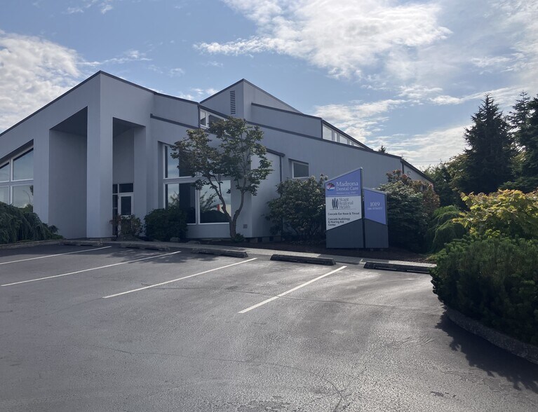 1019 24th St St, Anacortes, WA à louer - Photo de l’immeuble – Image 2 sur 4