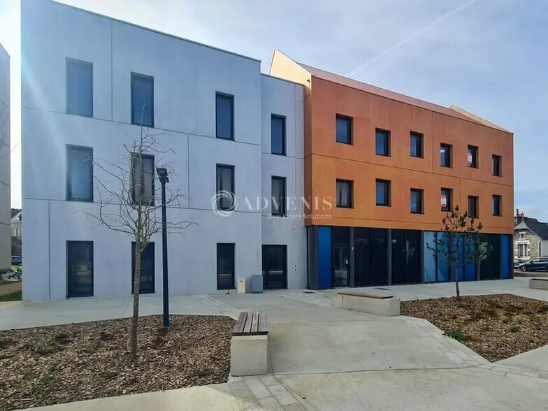 Bureau dans Saint-Brieuc à vendre - Photo de l’immeuble – Image 1 sur 6